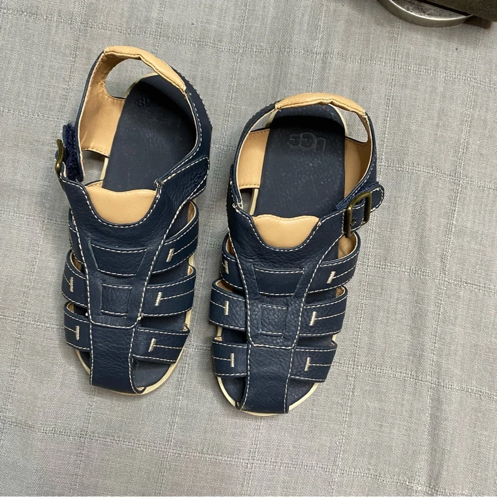UGG Danial Toddler Fisherman Sandals Navy Closed Toe Size 12